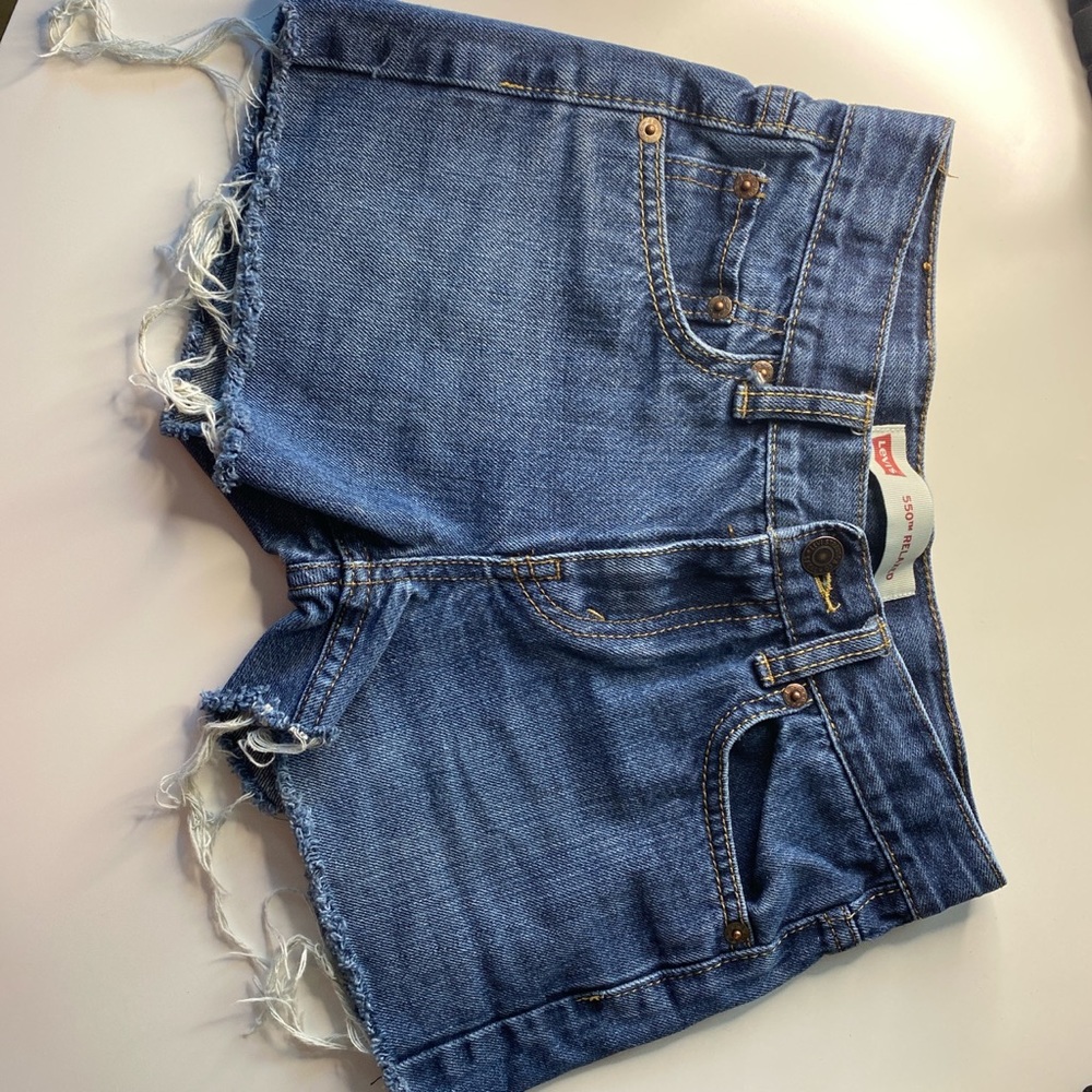 LEVI CUSTOM MADE JEAN SHORTS